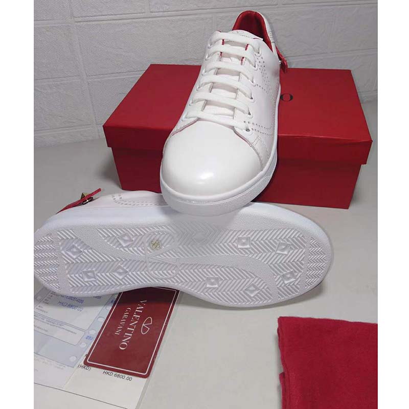 backnet calfskin sneaker