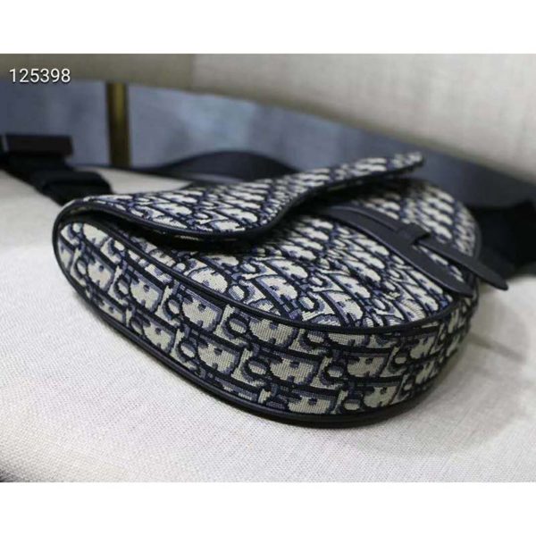 Dior Unisex Saddle Bag Beige and Black Dior Oblique Jacquard (7)