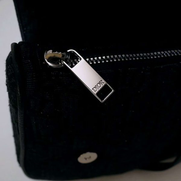 Dior Unisex Saddle Bag Black Dior Oblique Jacquard Grained Calfskin (9)