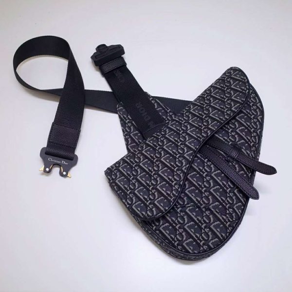 Dior Unisex Saddle Bag Gray Dior Oblique Jacquard Grained Calfskin (5)