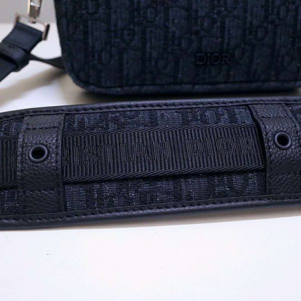 Dior Unisex Safari Messenger Bag Black Dior Oblique Jacquard Grained Calfskin (17)