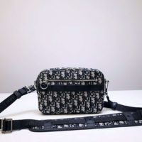 Dior Unisex Safari Messenger Bag Grained Black Calfskin Dior Oblique Jacquard