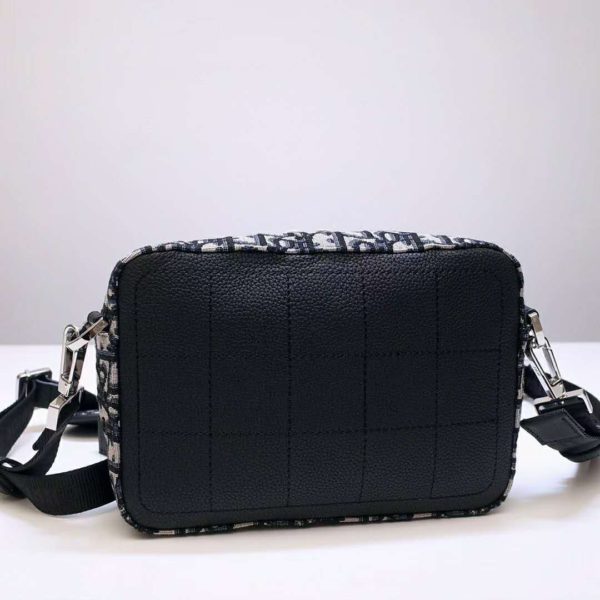 Dior Unisex Safari Messenger Bag Grained Black Calfskin Dior Oblique Jacquard (2)