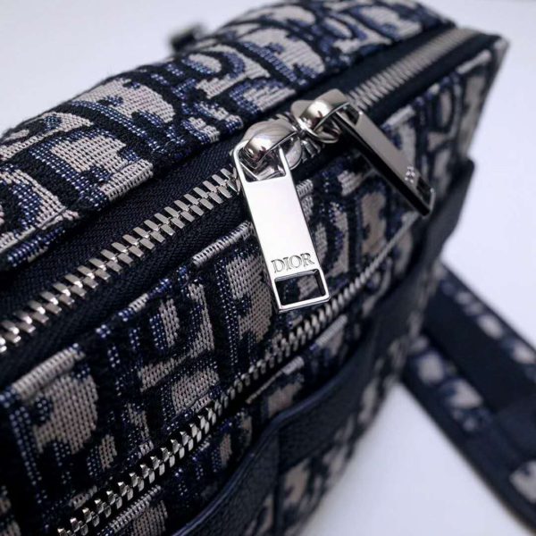 Dior Unisex Safari Messenger Bag Grained Black Calfskin Dior Oblique Jacquard (3)