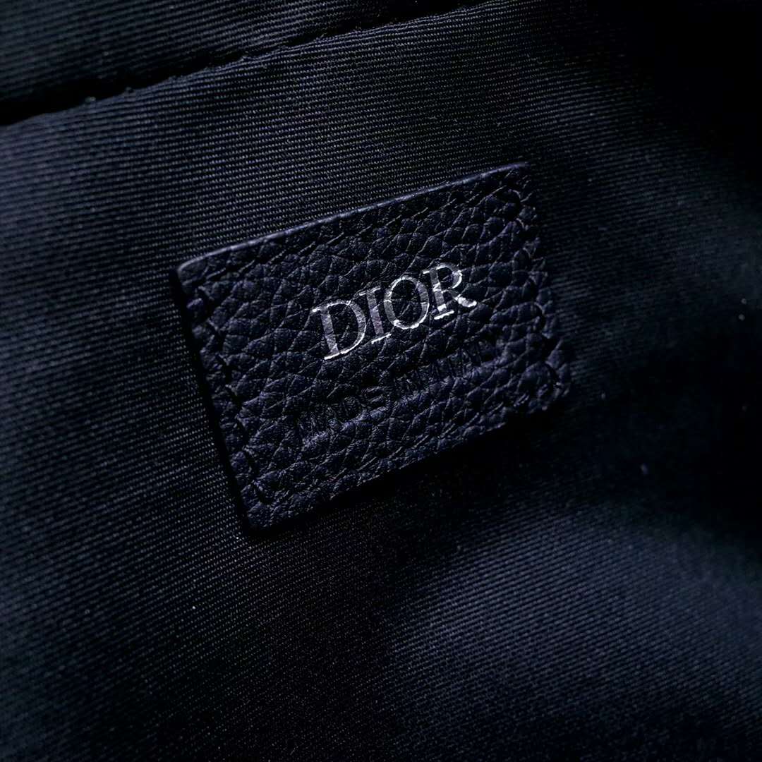 Dior Unisex Safari Messenger Bag Grained Black Calfskin Dior Oblique ...