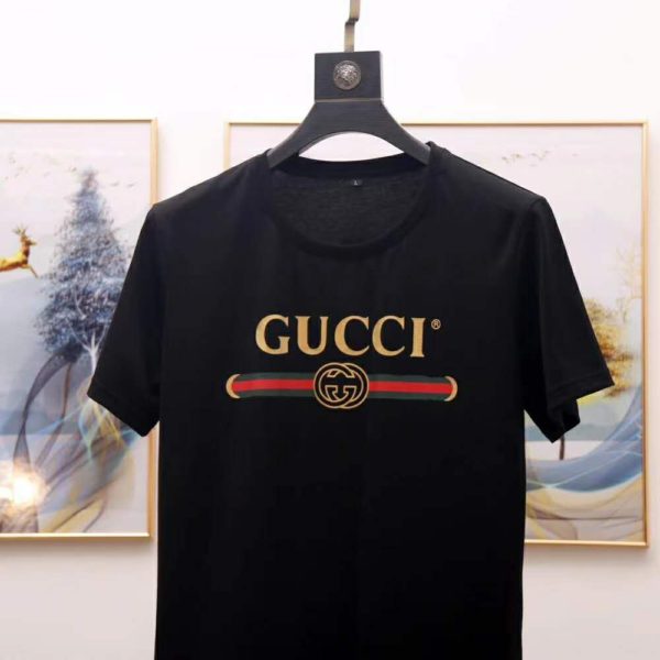 Gucci Men Oversize Washed T-Shirt with Gucci Logo Black Washed Cotton Jersey (11)