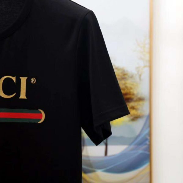 Gucci Men Oversize Washed T-Shirt with Gucci Logo Black Washed Cotton Jersey (9)