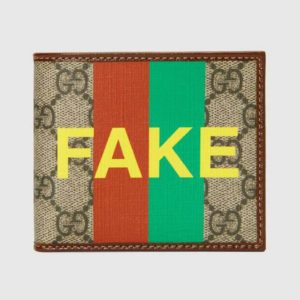Gucci Unisex 'Fake/Not' Print Billfold Wallet GG Supreme Canvas