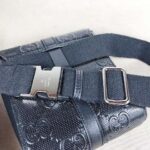 Gucci Unisex GG Embossed Belt Bag Black GG Embossed Leather - Imagen 9