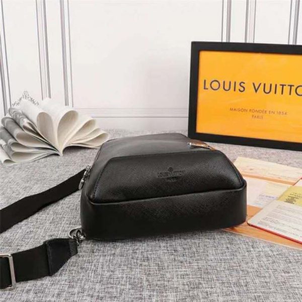 Louis Vuitton LV Men Avenue Sling Bag Taiga Leather-Black (3)