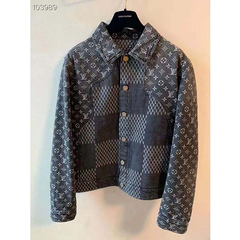 🤩 LV x Nigo Giant Damier Wave Denim Jacket 46 FR. A unisex piece  originally from mens runway collection, very popular too for ladies as…