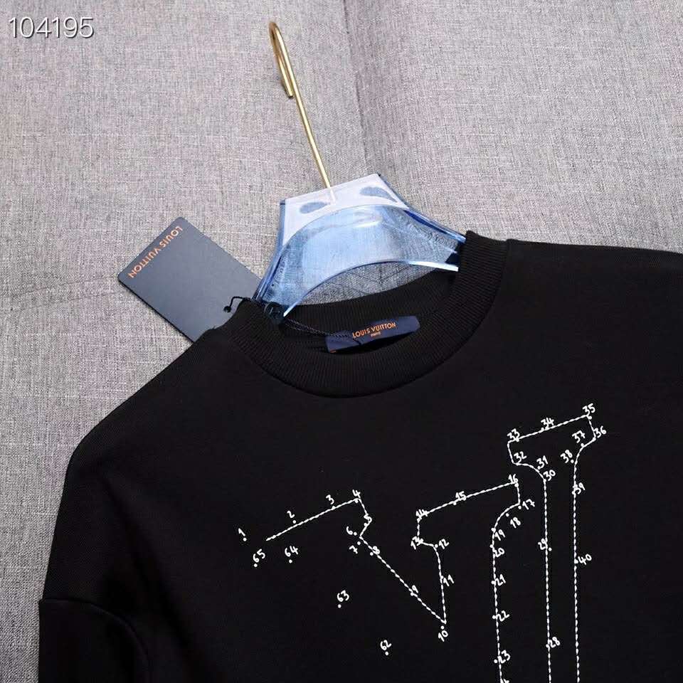 Louis Vuitton Connect the dots stitch print embroidered sweatshirt, c99