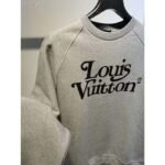 Louis Vuitton LV Men Squared LV Sweatshirt LV2 Motif 100% Cotton-Grey - Imagen 7