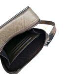 Louis Vuitton LV Unisex Phone Box Taiga Embossed Cowhide Leather – Bild 6