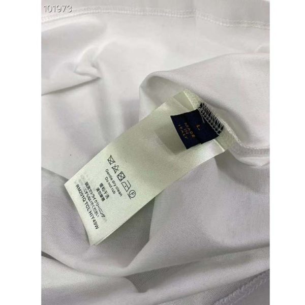 Louis Vuitton Men LV Pendant Embroidery T-Shirt Cotton White Loose Fit (7)