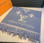 Louis Vuitton LV Unisex Studdy Reykjavik Scarf with Monogram Print and LV Initials M76076 - Bild 7