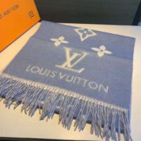 Louis Vuitton LV Unisex Studdy Reykjavik Scarf with Monogram Print and LV Initials M76076