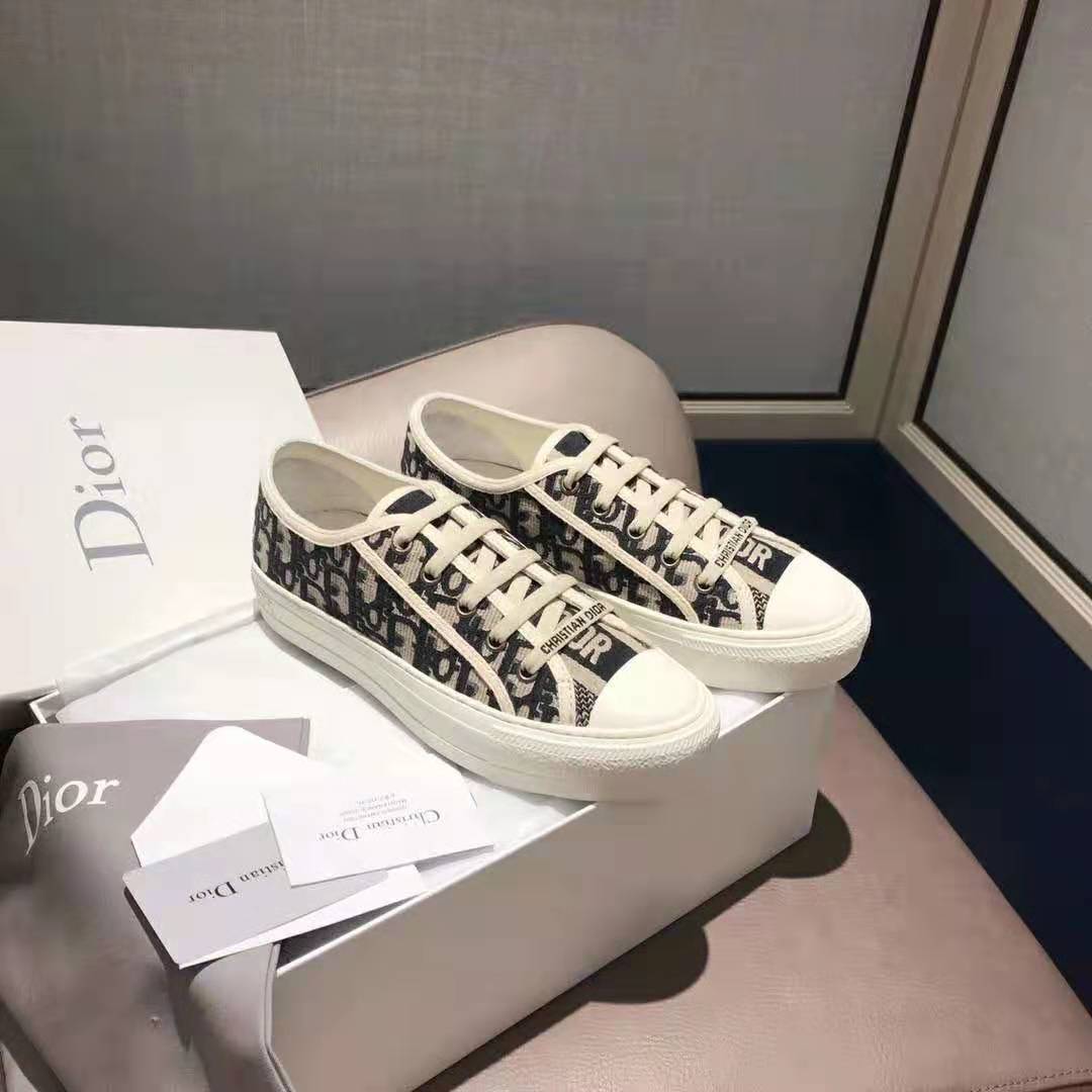 Dior Women Walk'n'Dior Sneaker Blue Dior Oblique Embroidered Cotton - LULUX