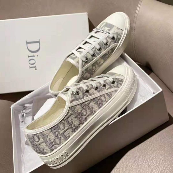 Dior Women Walk'n'Dior Sneaker Gray Dior Oblique Embroidered Cotton - LULUX