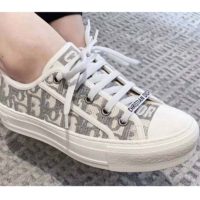 Dior Women Walk’n’Dior Sneaker Gray Dior Oblique Embroidered Cotton