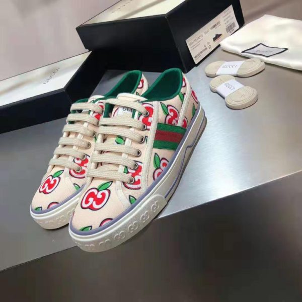 Gucci GG Unisex Gucci Tennis 1977 Sneaker GG Apple Print Ivory Canvas (5)