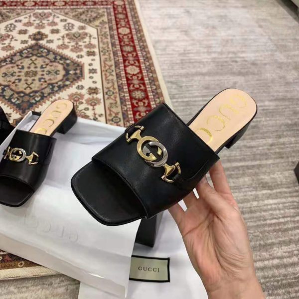 Gucci Women Zumi Leather Slide Sandal Interlocking G Horsebit Black Leather 2.5 cm Heel Height (3)