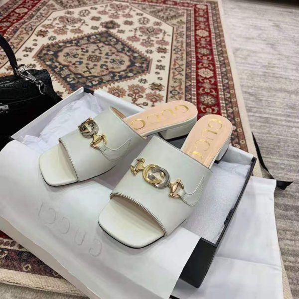 Gucci Women Zumi Leather Slide Sandal Interlocking G Horsebit White Leather 2.5 cm Heel Height (6)