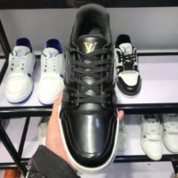 Louis Vuitton LV Men LV Trainer Sneaker Glazed Calf Leather Rubber-Black