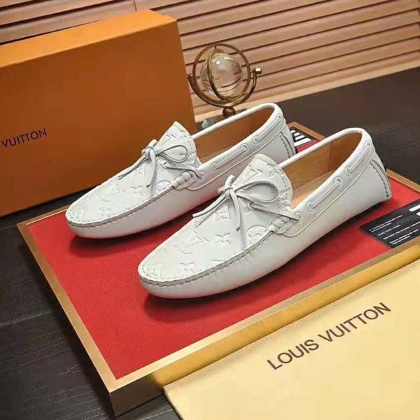 Louis Vuitton Men Arizona Moccasin Monogram-Embossed Grained Calf Leather-White (3)