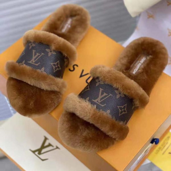 Louis Vuitton Women Lock It Flat Mule Mink Fur Patent Monogram Canvas (9)