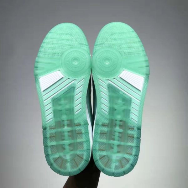 Men LV Trainer Sneaker Monogram-Embossed Calf Leather-Green (9)