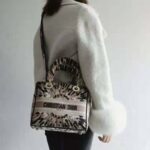 Dior Women Saddle Pouch Blue Dior Oblique Jacquard 'D' Stirrup - Image 7