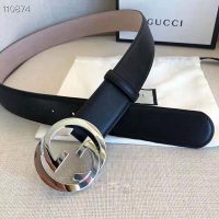 Gucci GG Unisex Black Leather Belt with Interlocking G Buckle 4 cm Width