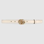 Cintura unisex Gucci GG Marmont in pelle con fibbia Doppia G, larghezza 2 cm, colore bianco