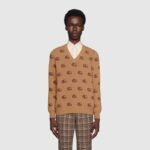 Gucci Men Double G Jacquard Wool V-Neck Sweater Camel and Brown - immagine 12