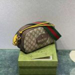 Gucci Unisex Neo Vintage GG Supreme Messenger Bag Beige/Ebony Canvas - Image 3