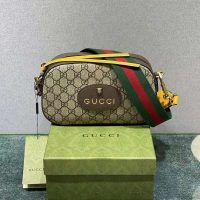 Gucci Unisex Neo Vintage GG Supreme Messenger Bag Beige/Ebony Canvas