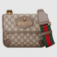 Gucci Unisex Neo Vintage Small Messenger Bag Beige/Ebony GG Supreme Canvas