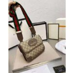 Gucci Unisex Neo Vintage Small Messenger Bag Beige/Ebony GG Supreme Canvas – Image 2