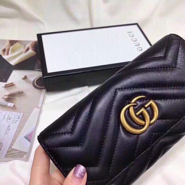 Gucci Women GG Marmont Continental Wallet Black Matelassé Chevron Leather with GG (1)