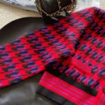 Gucci Women Houndstooth Wool Cropped Cardigan Crew Neck Red and Black - Imagen 8