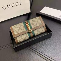 Gucci Women Jackie 1961 Chain Wallet Beige and Ebony GG Supreme Canvas
