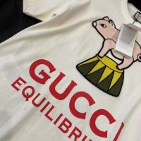 Gucci Women Piglet Patch Oversize T-Shirt Cotton Jersey Crewneck Oversize Fit-White