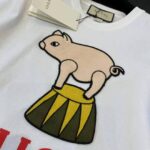 Gucci Men Piglet Patch Oversize T-Shirt Cotton Jersey Crewneck Oversize Fit-White - Imagen 5