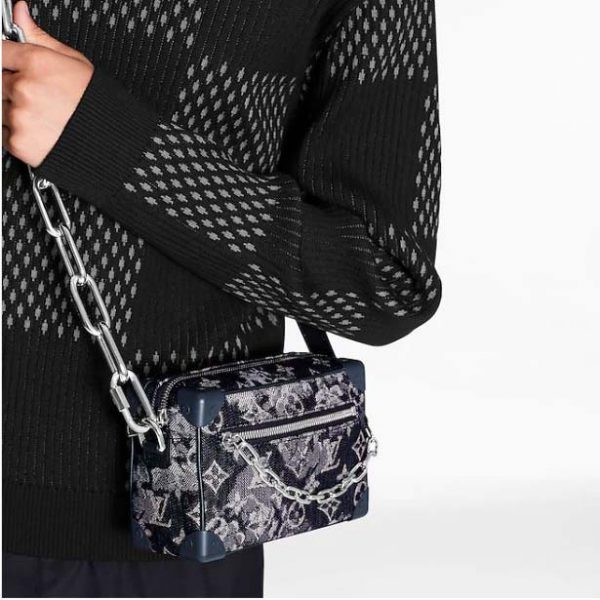 louis vuitton monogram tapestry