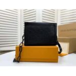 Louis Vuitton LV Unisex Soft Trunk Bag Black-On-Black Monogram-Embossed Taurillon Leather - Imagen 2