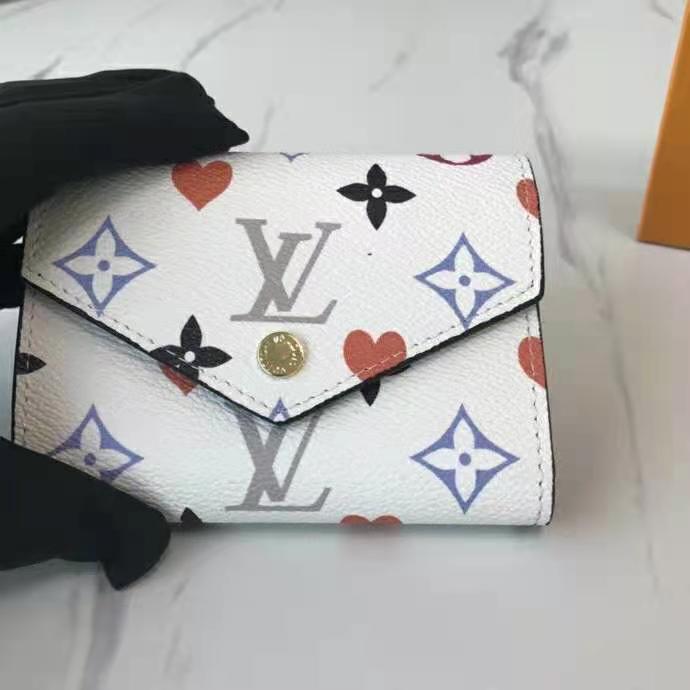 LOUIS VUITTON Game On Monogram Zoe Wallet White 640366