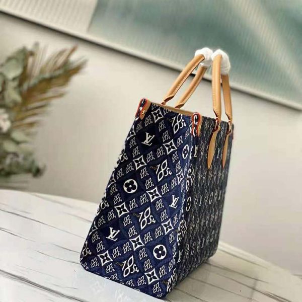 Louis Vuitton LV Women Since 1854 OnTheGo MM Tote Monogram Flowers Canvas (3)