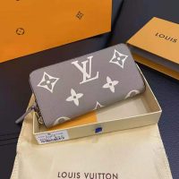 Louis Vuitton LV Women Zippy Wallet Monogram Empreinte Embossed Supple Grained Cowhide