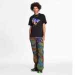 Louis Vuitton Men 2054 Printed Flower Packable T-Shirt Polyamide Slim Fit-Black - Image 15